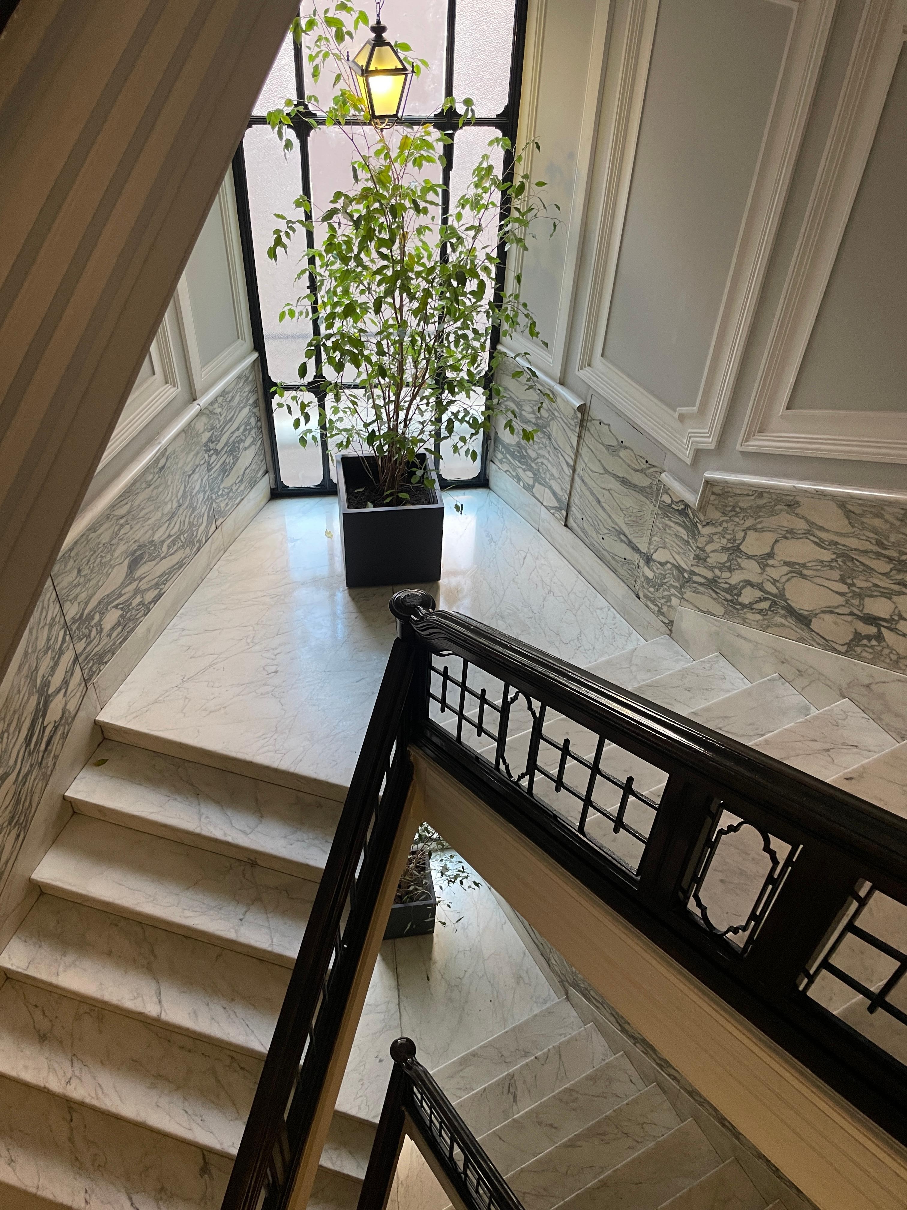 Stairwell decorated at the holiday 