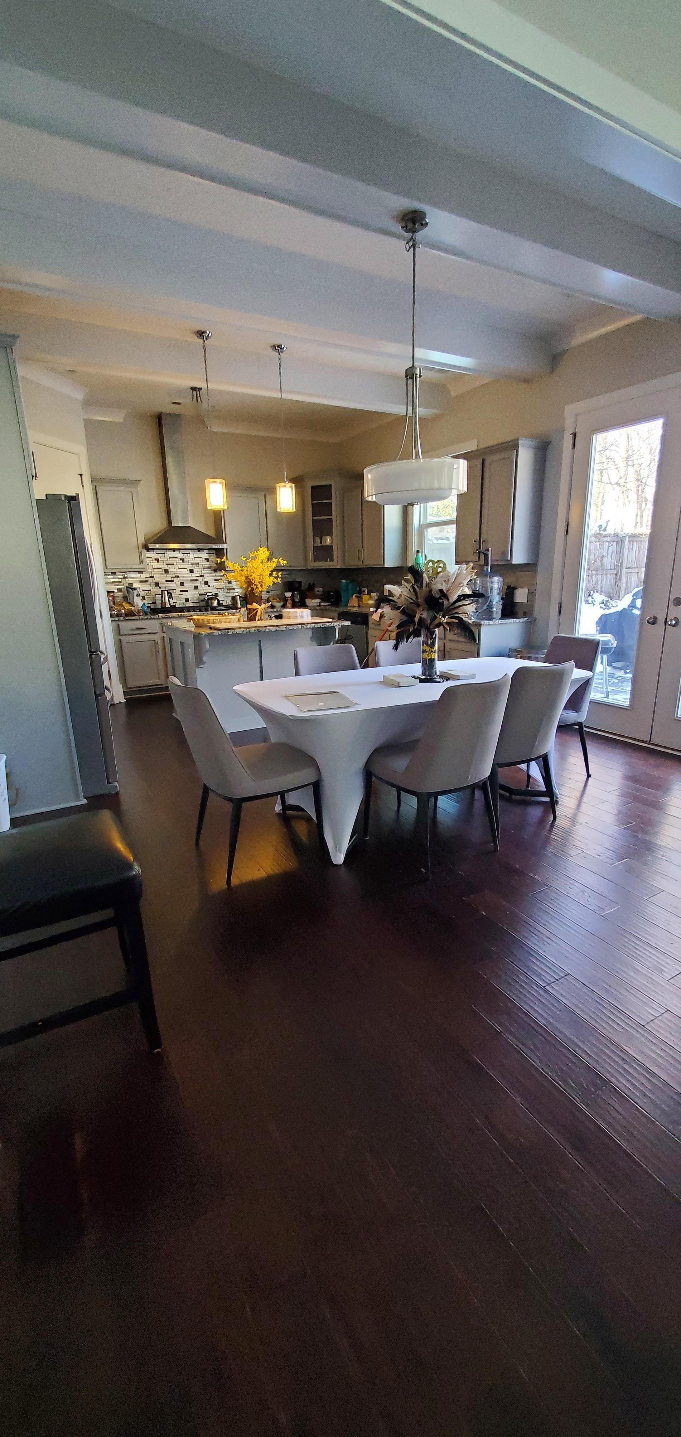 Plenty of room by the kitchen