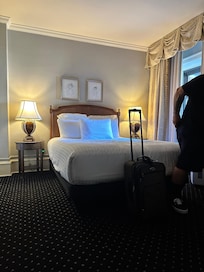 We had a very nice room. Comfortable.