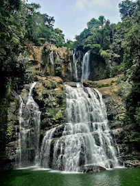 Nauyaca Falls