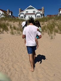 Quick walk from the beach to the unit.