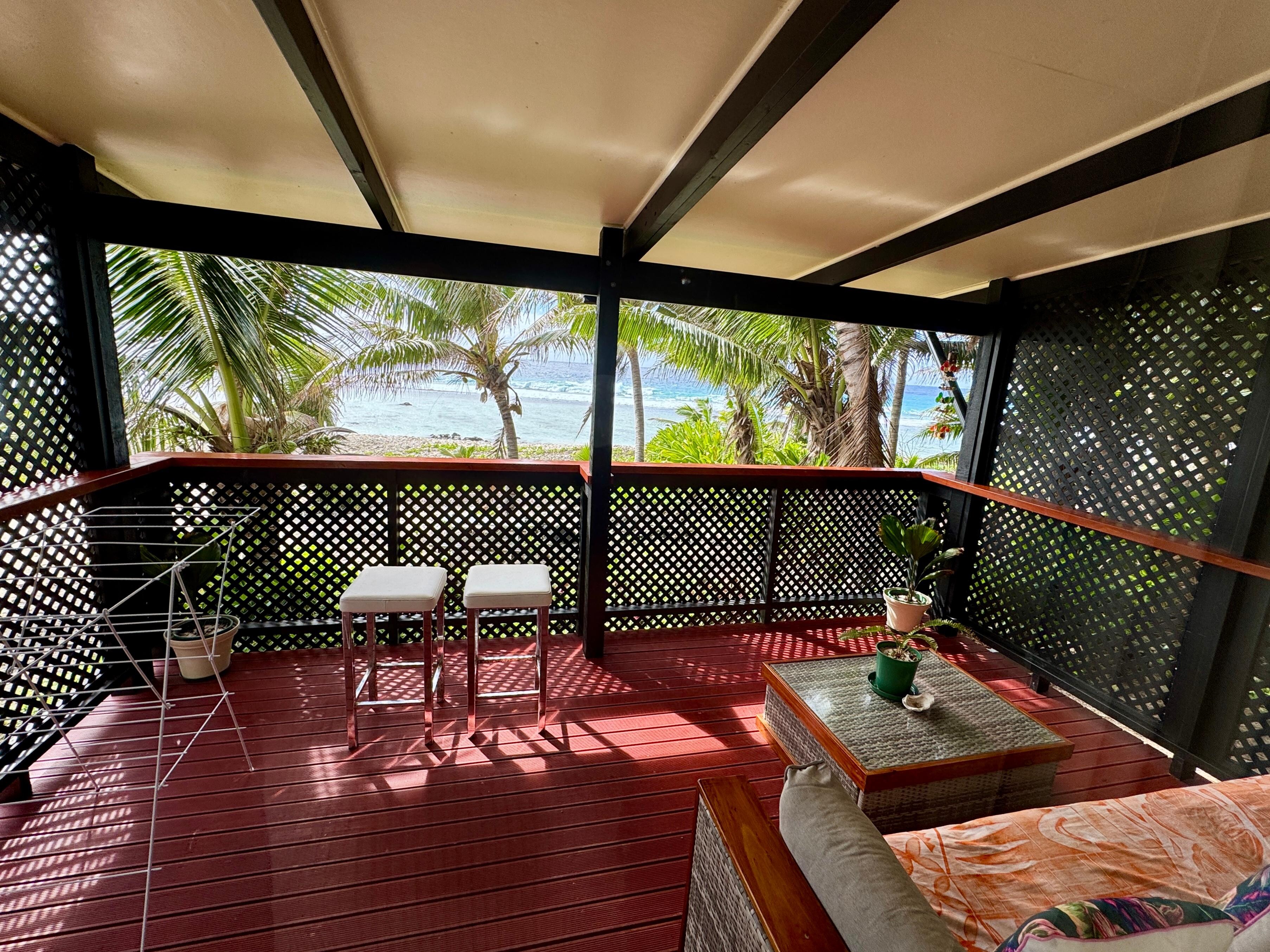 Sitting area on the lanai.