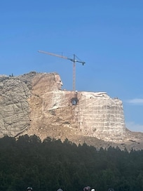 Also minutes from Crazy Horse