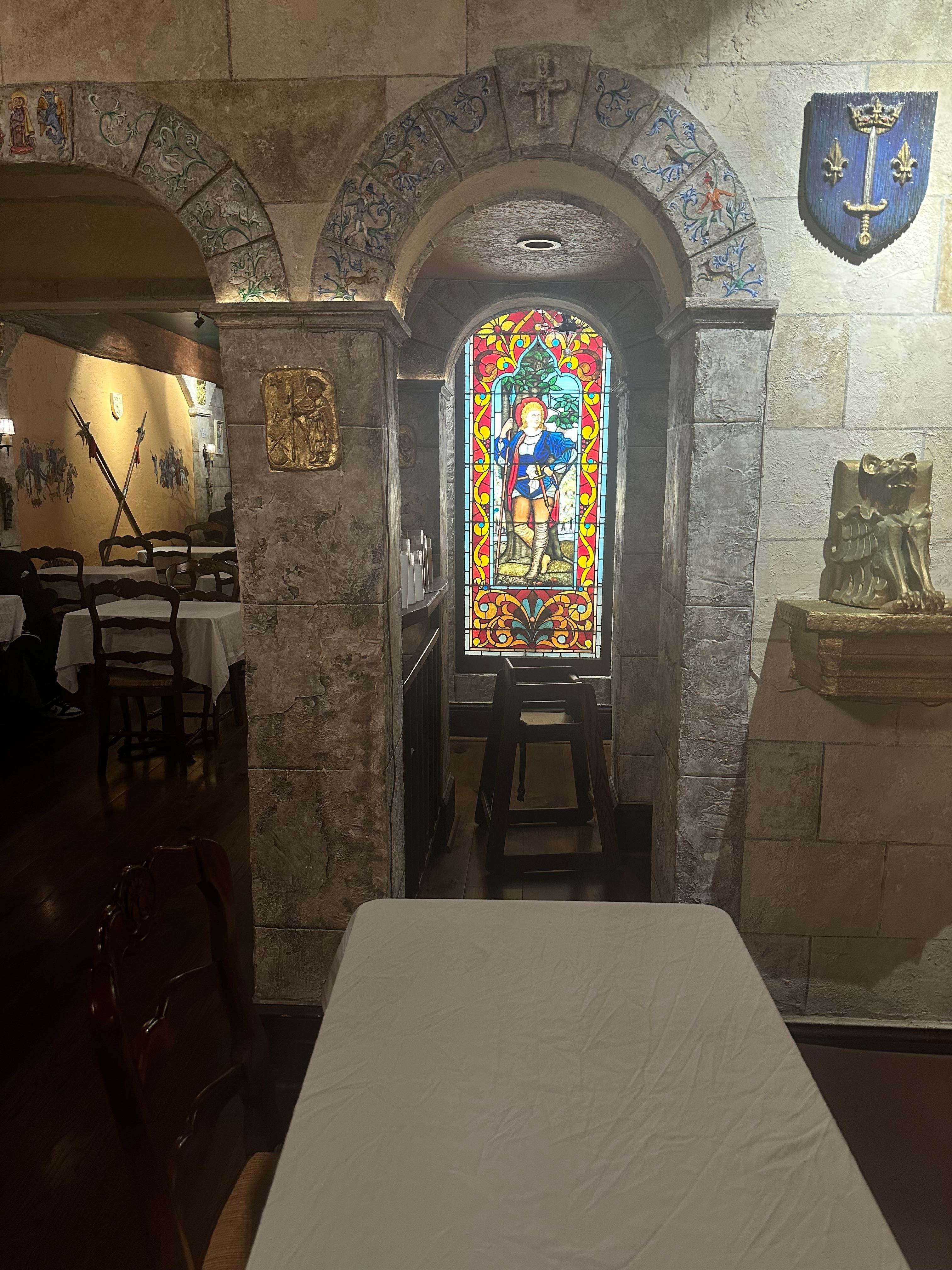 Breakfast area is a piece of art:)