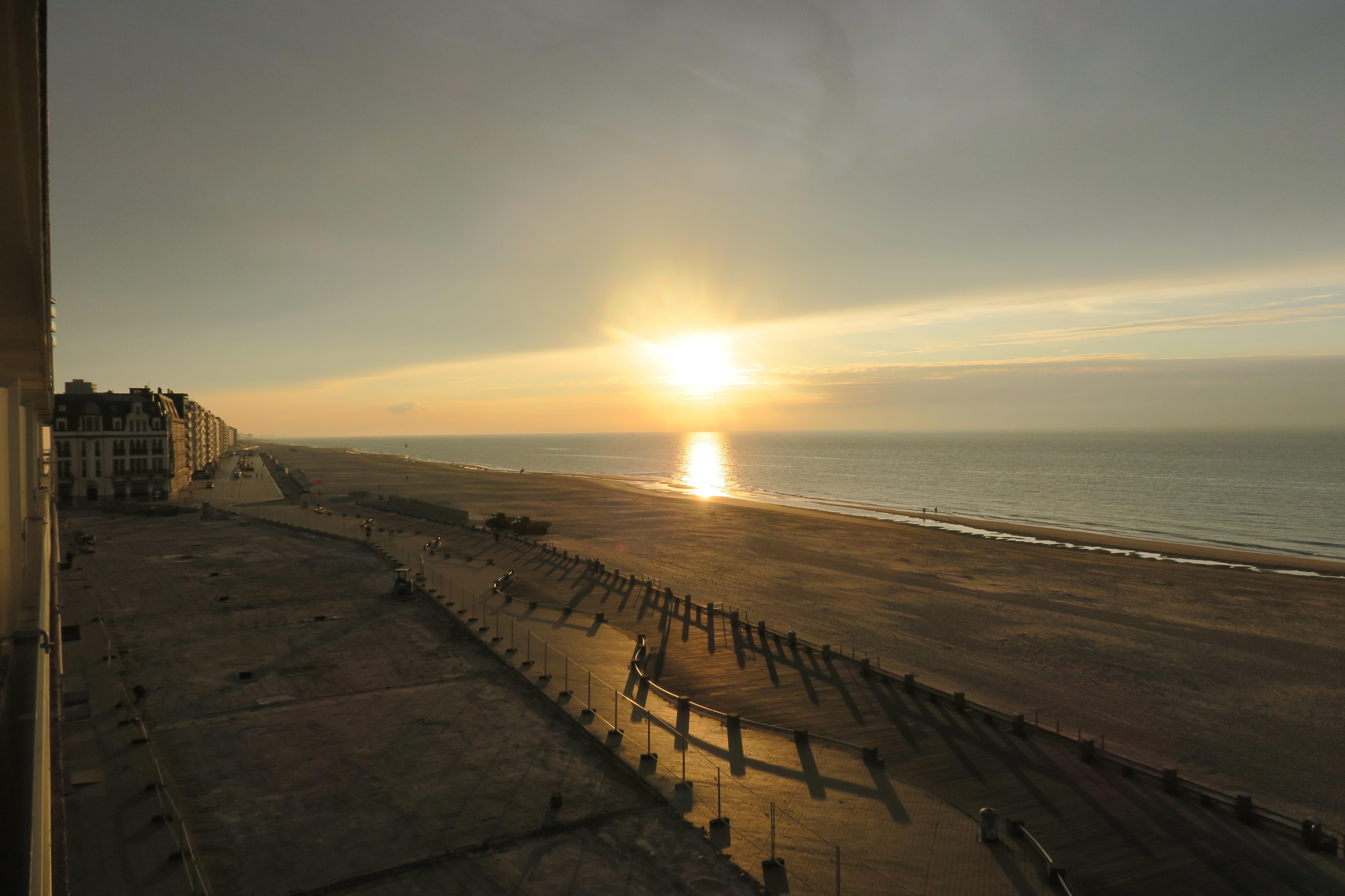 Sonnenuntergang vom Balkon 