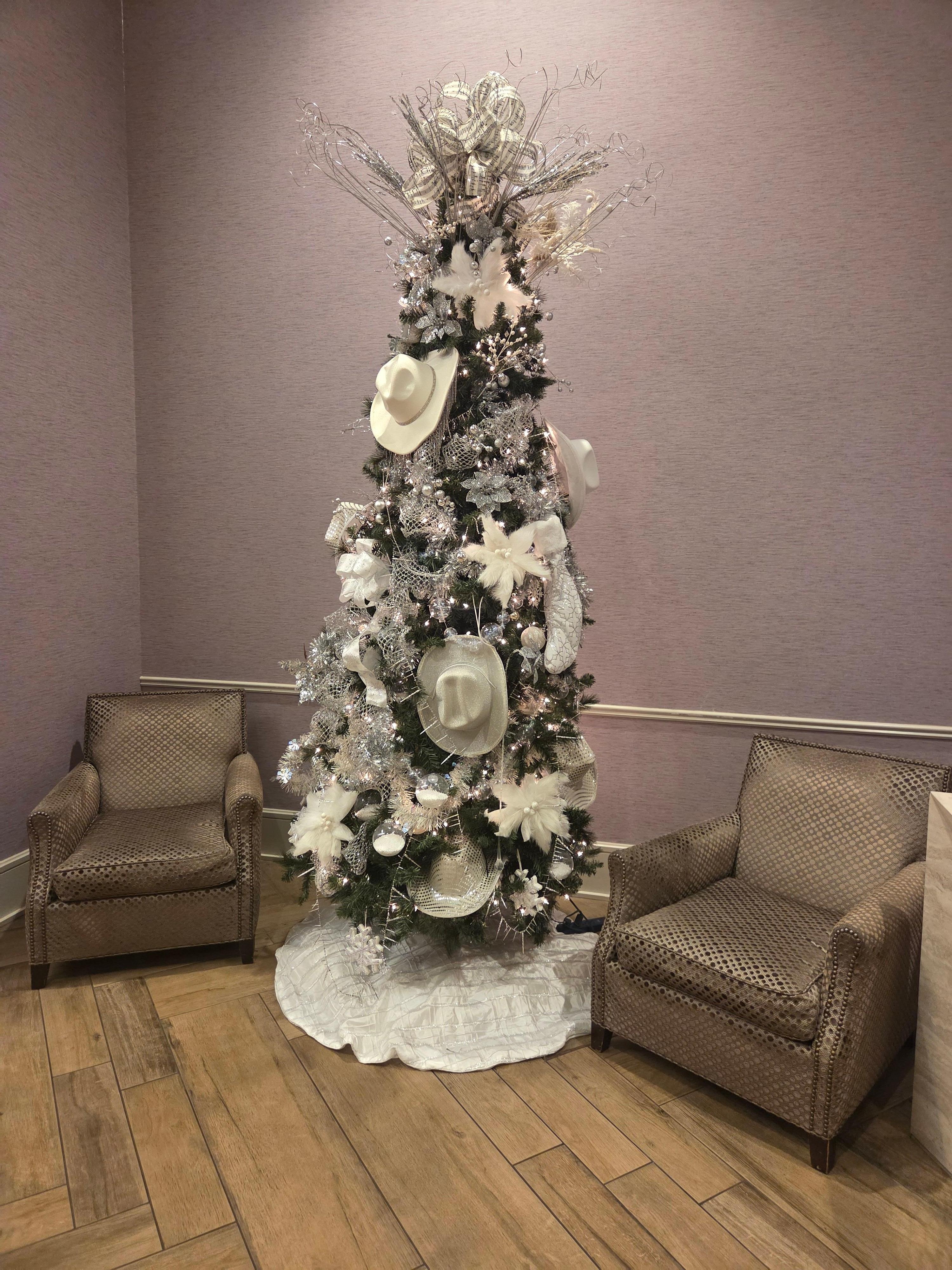 A true Nashville Christmas Tree