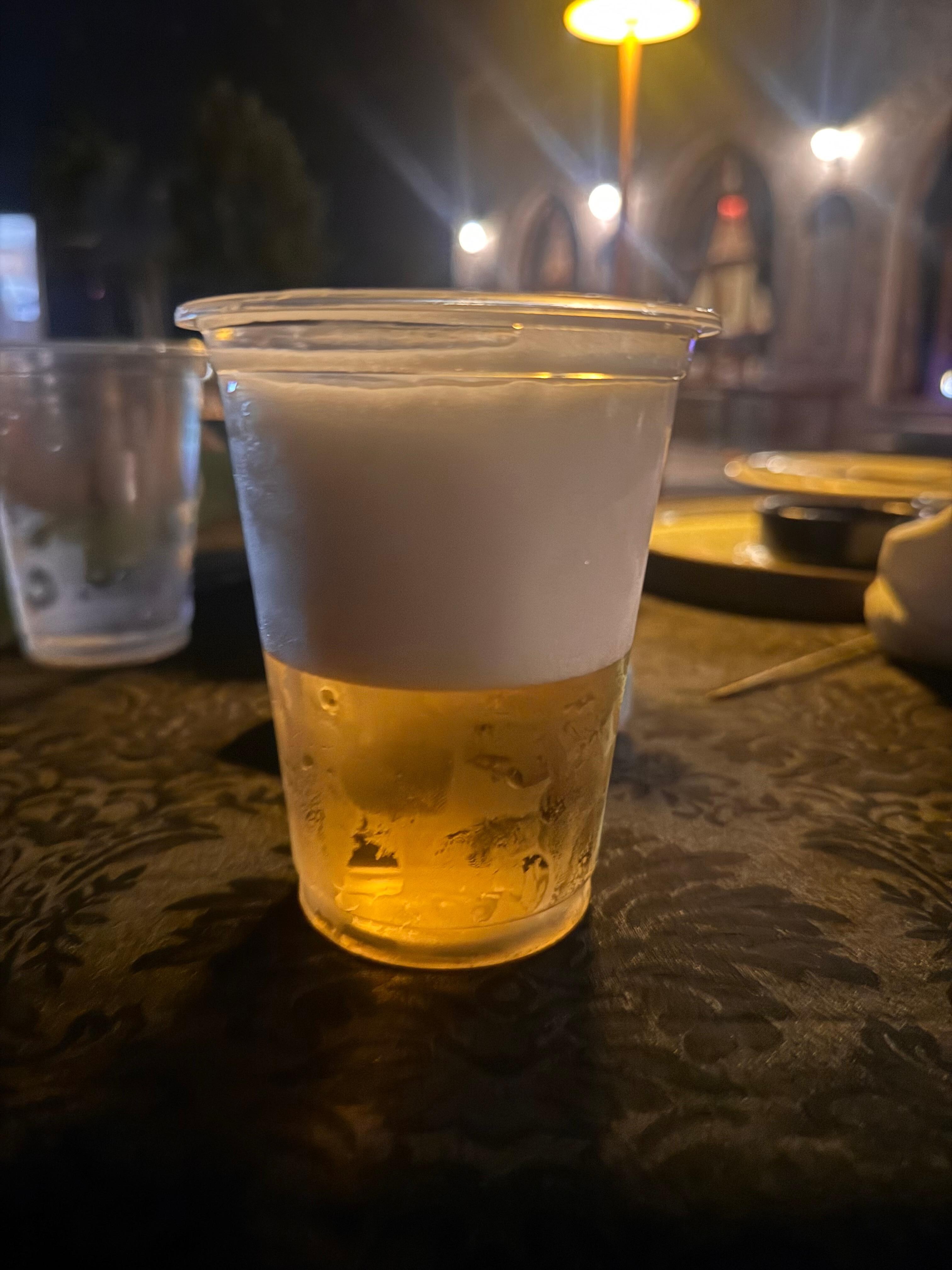 I asked for a new beer, but the waiter insisted that I had to keep this one because the next would look the same.