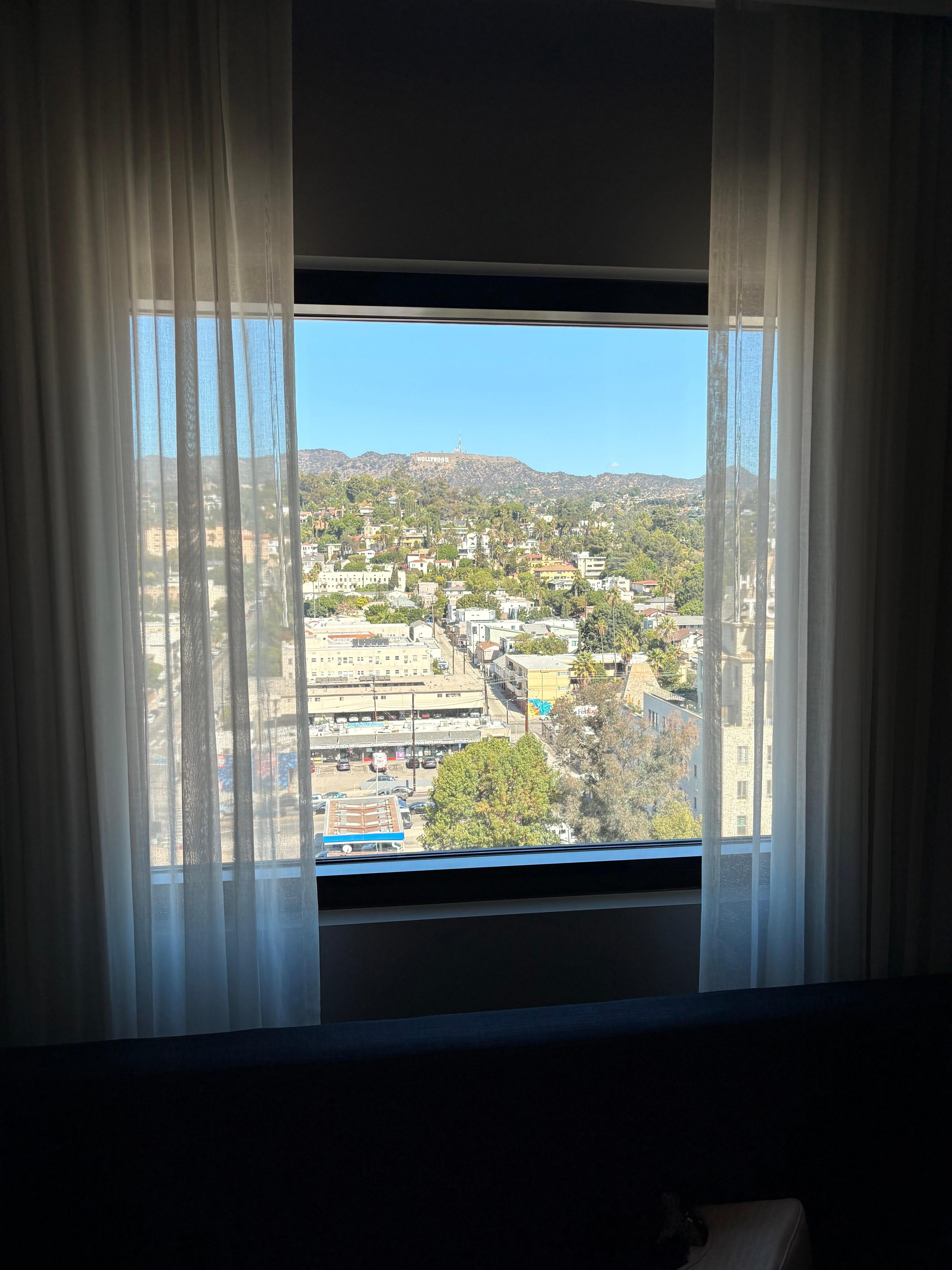 Great view of Hollywood sign!