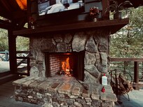 Outdoor fireplace