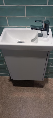 Sink in the bathroom, far too small