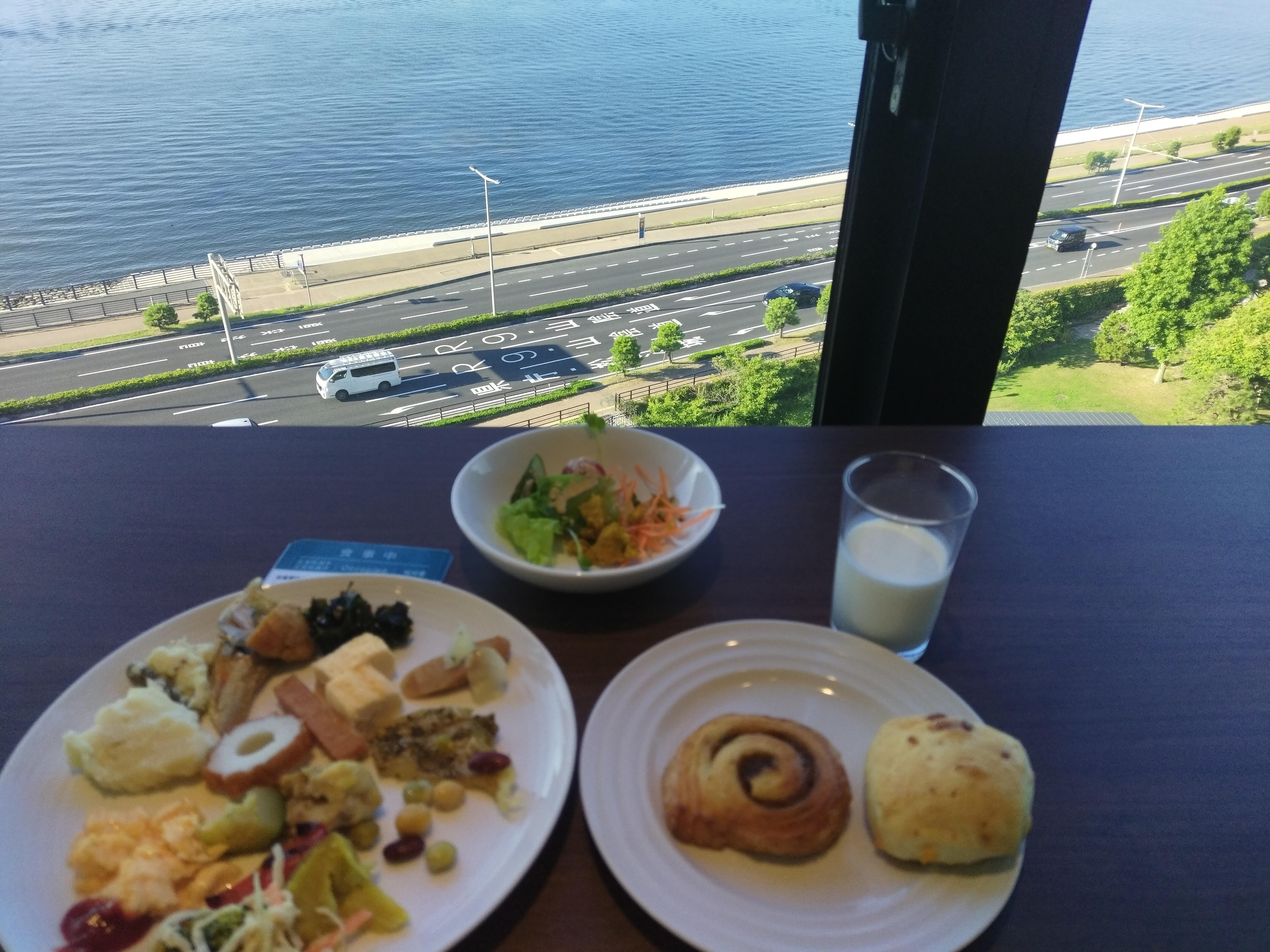 朝食の会場の眺めが最高