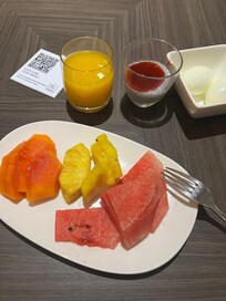 Breakfast but they do have hot items and omelets