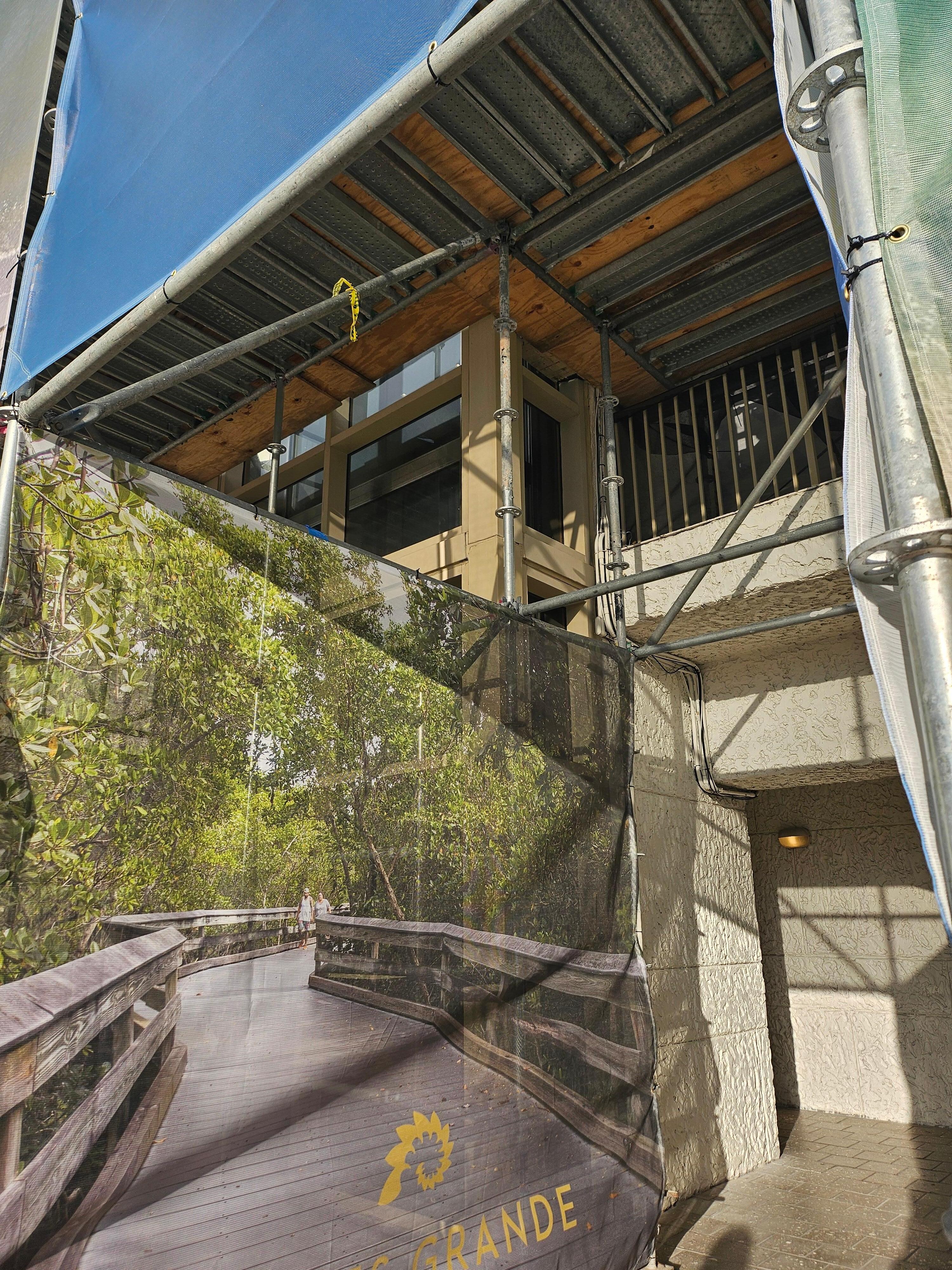 Scaffolds at the pool. 