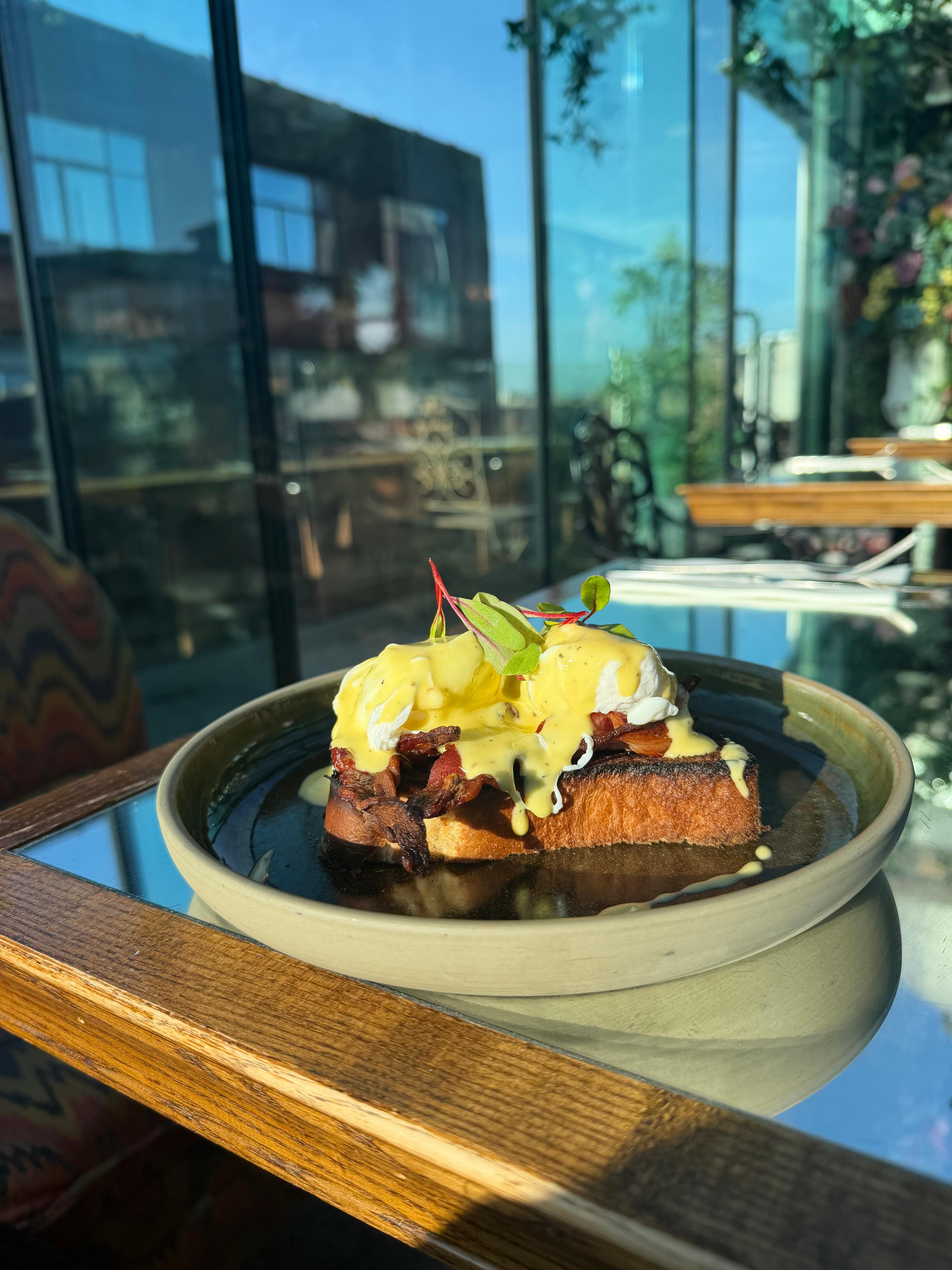 Eggs Benny was amazing 