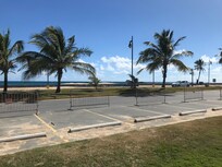 Ocean park beach 2 min walk