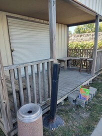 Smoking area