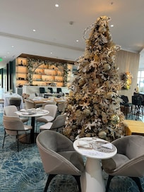 Christmas decorations, main lobby