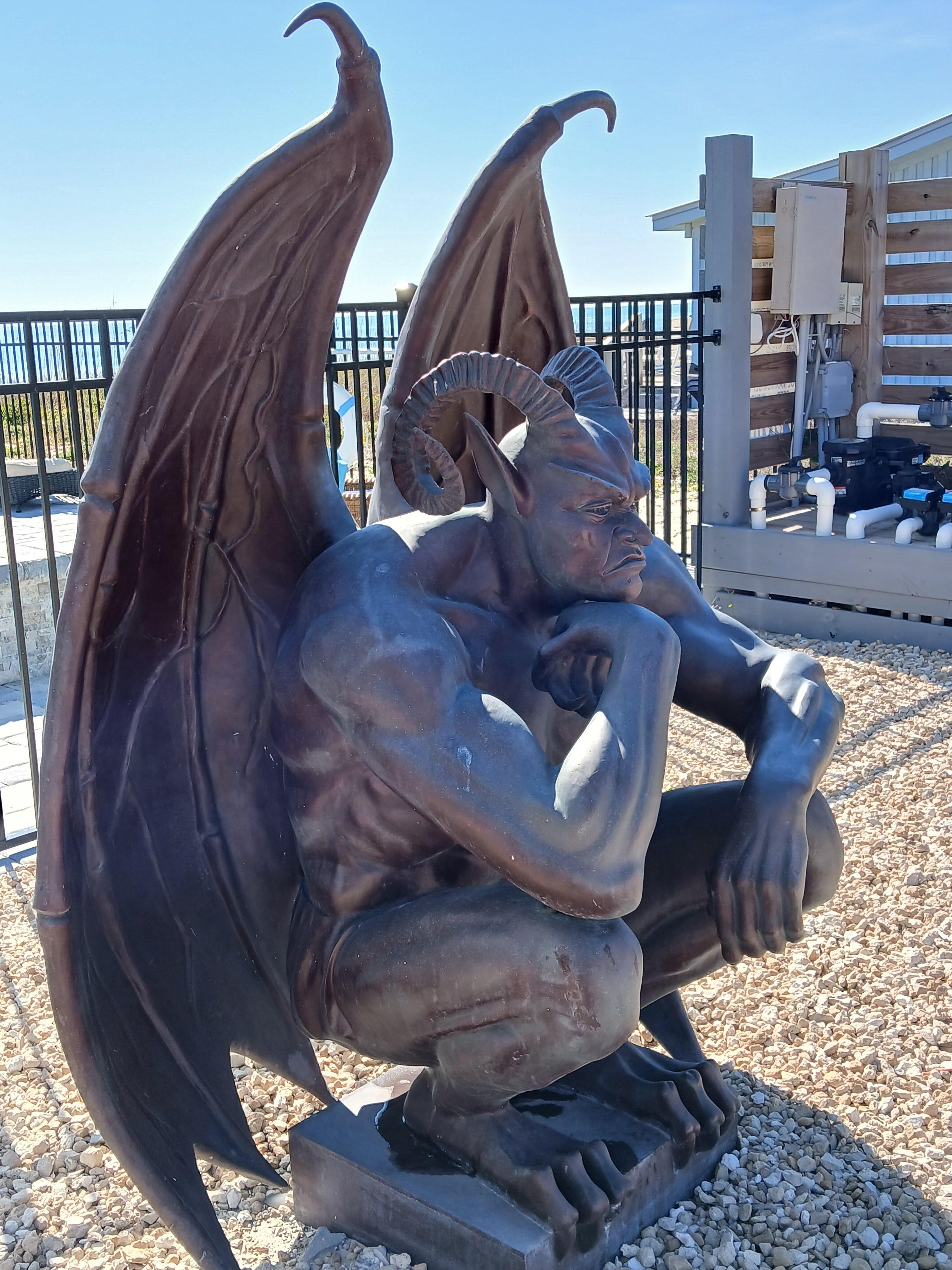 Too bad we weren't advised that this was part of what we were renting.  Not sure we would have chosen this house.