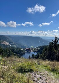 Mummelsee von oben.