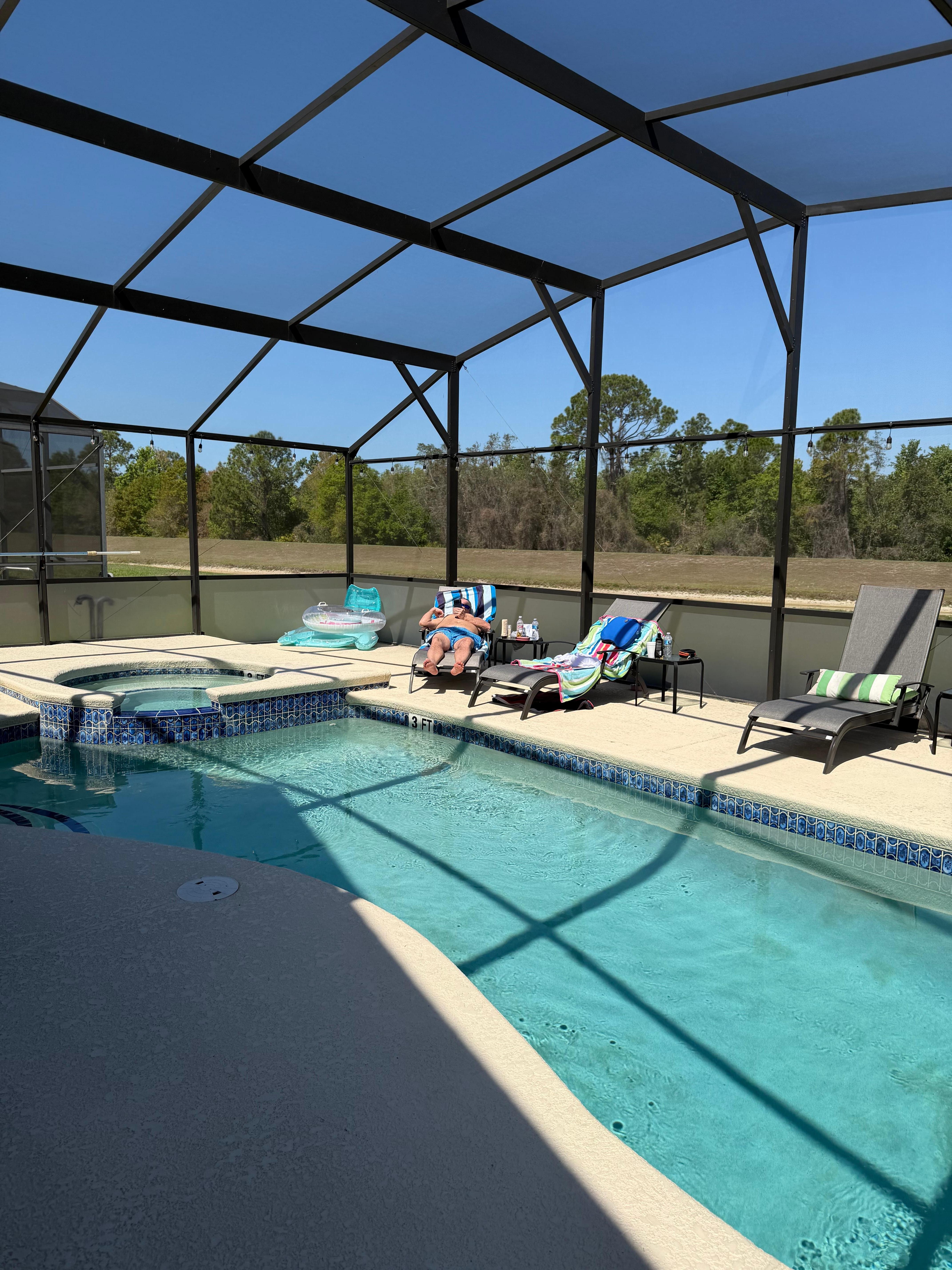 Nice private pool area with no neighbors directly behind.