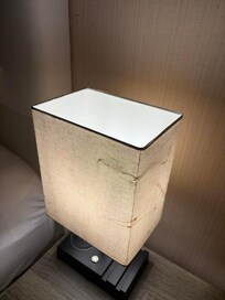 broken side lamp