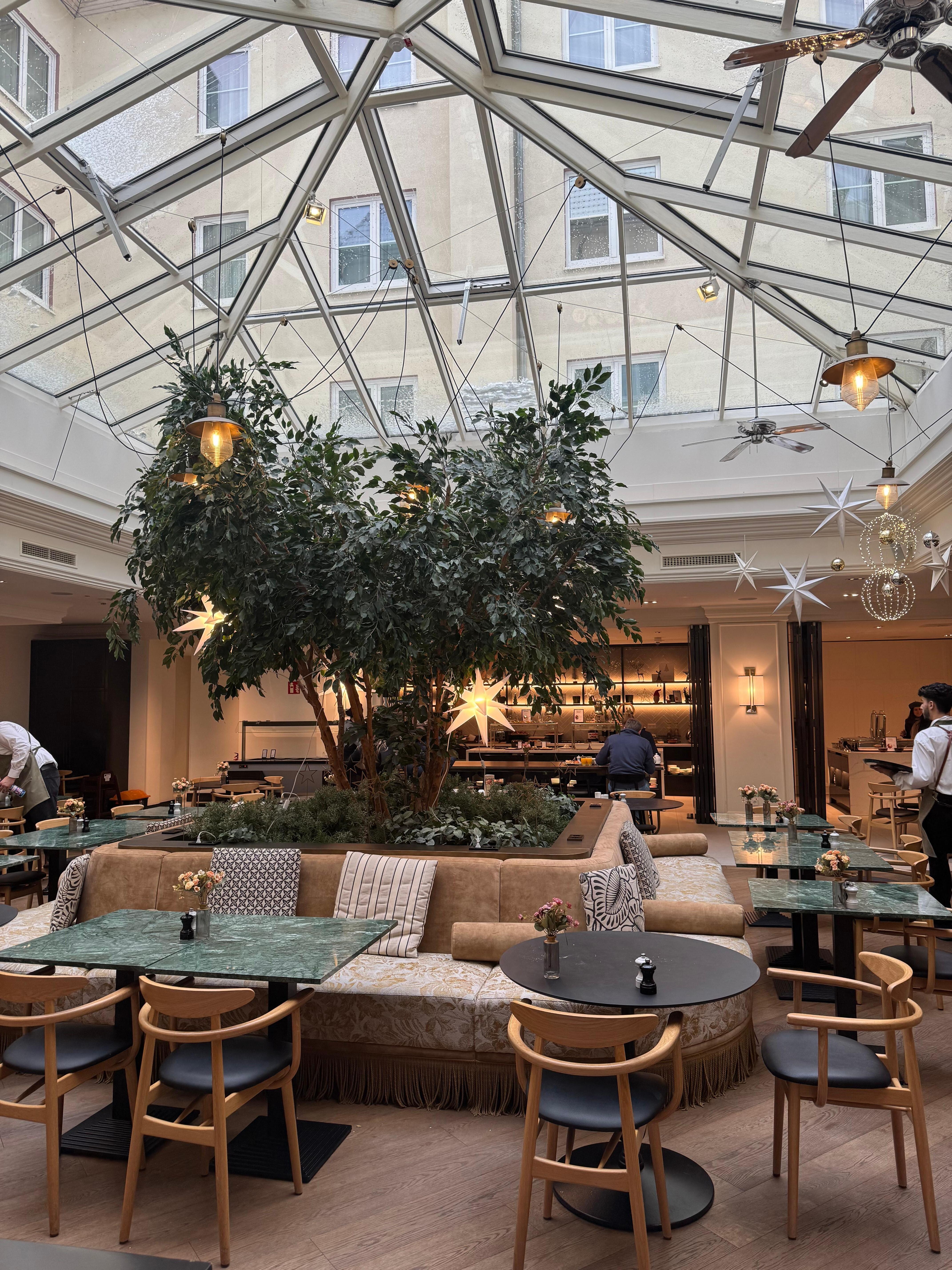 Área do restaurante e do café da manhã 