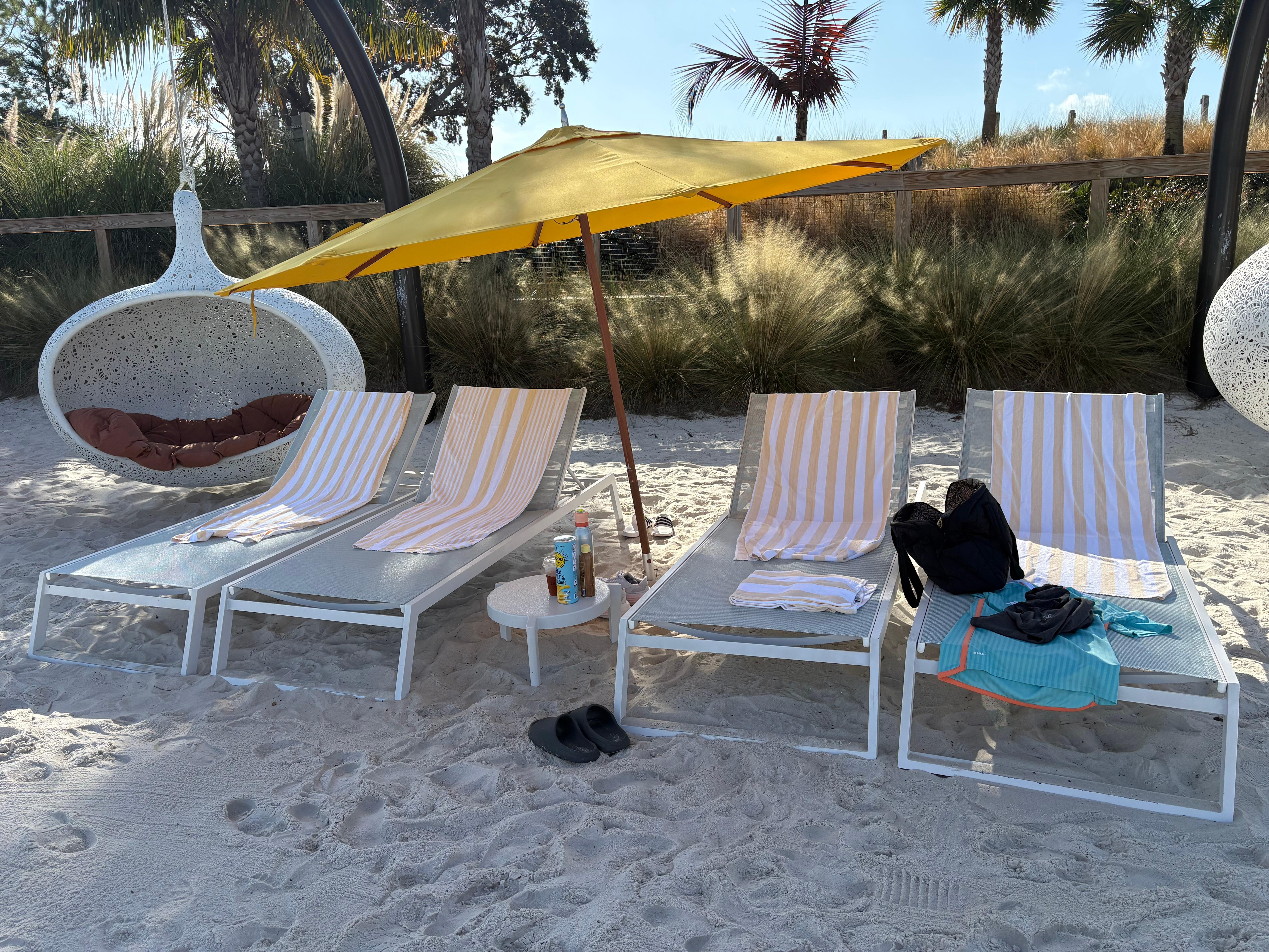 A lot of shady spots.  Don’t need to rent cabana 