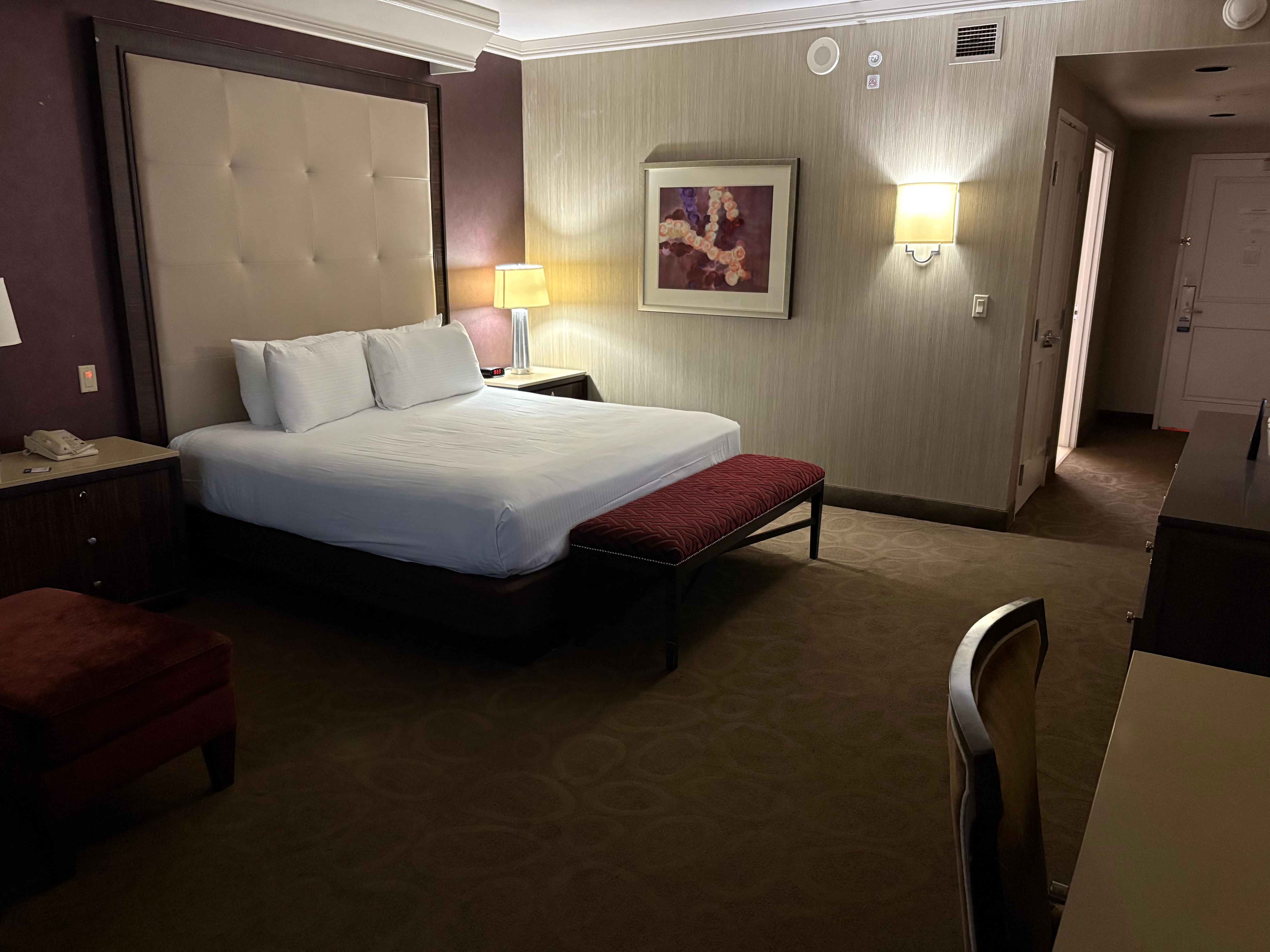 Incredibly comfortable bed and linens. Everything was clean and in excellent condition.