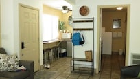 Red Rock Inn, Gifford Suite - Kitchen Alcove, Bathroom