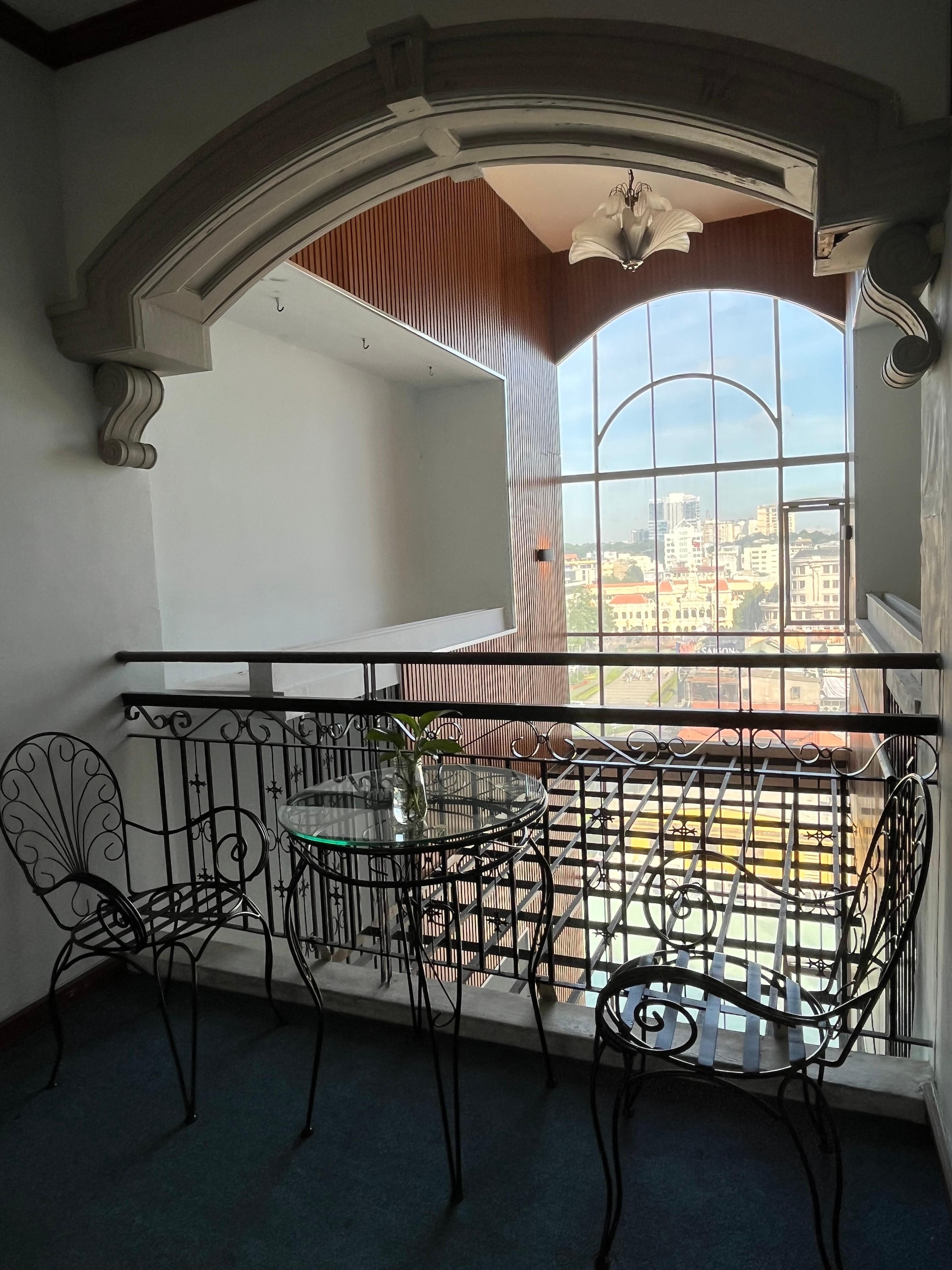 エレベータを降りるとちょっとした休憩スペース