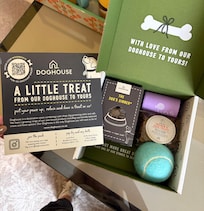 We paid £35 to bring our spaniel, and she received this lovely hamper! Plus bowls and a dog bed in the room :)