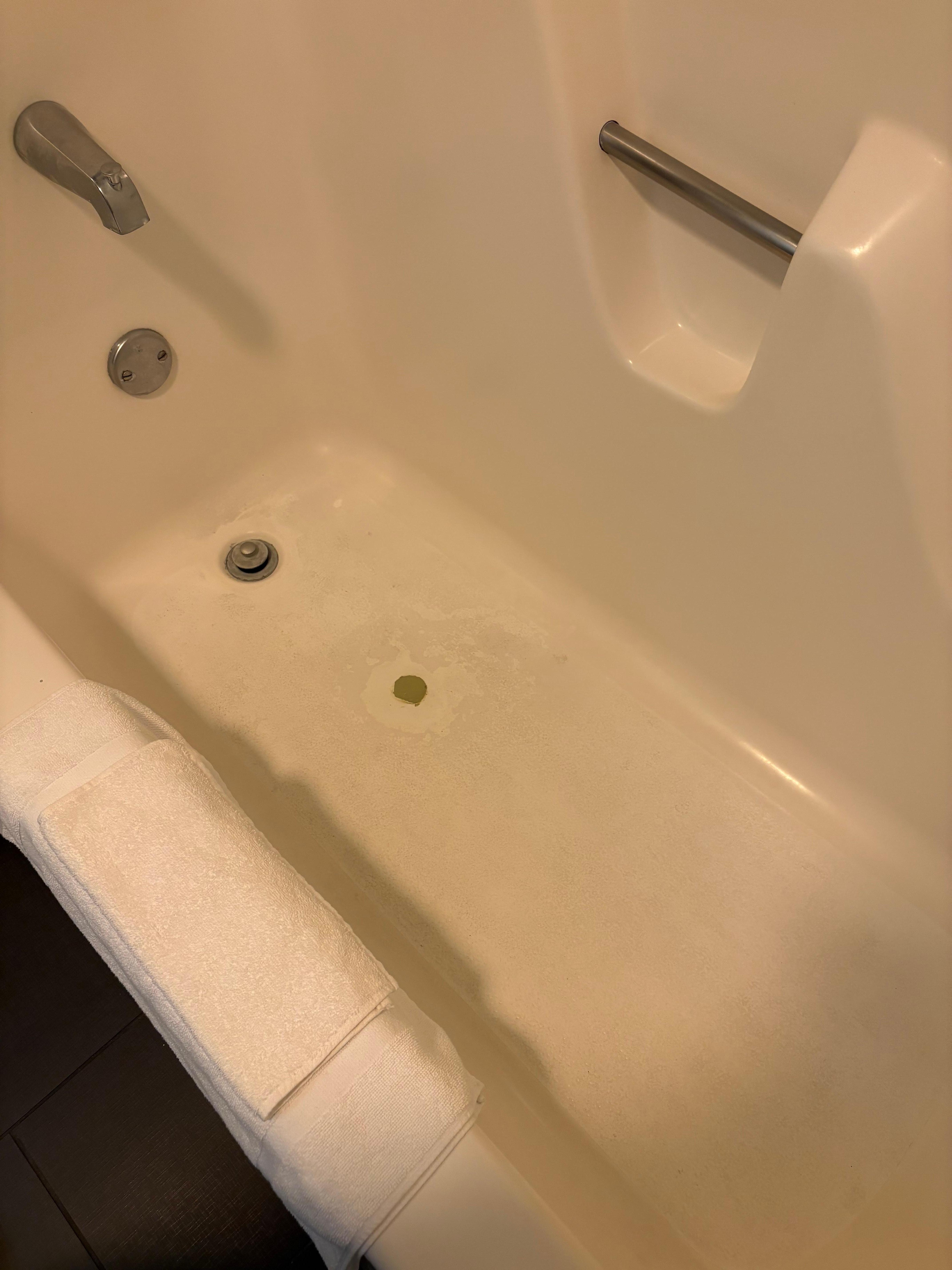 Tub was chipped and dirty 