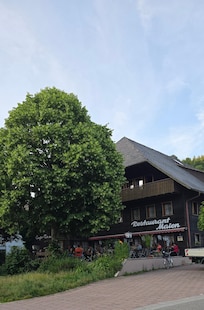 Super Biergarten und gutes Essen