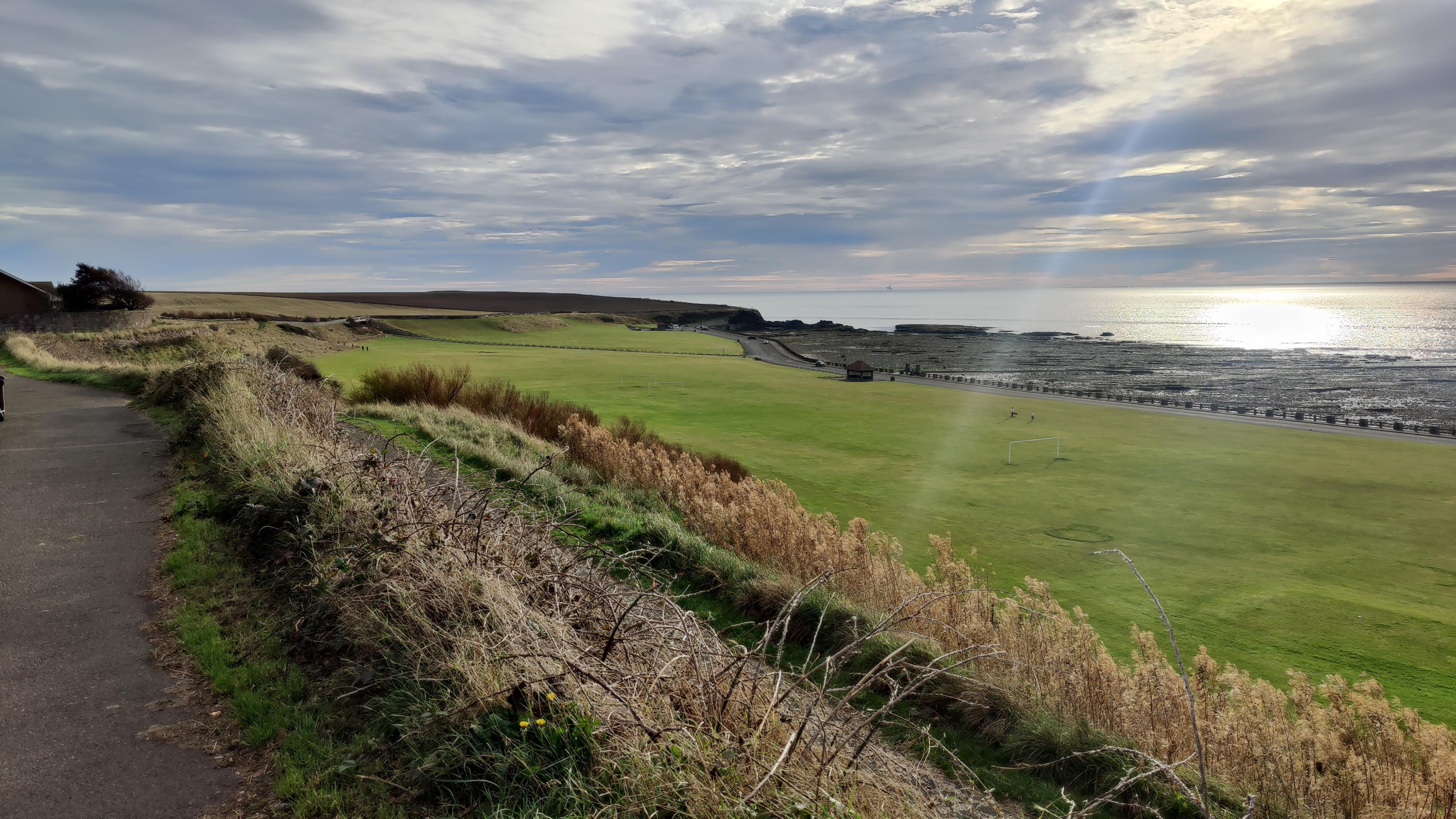 Victoria Park Beach (costal walk)