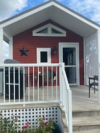 Such a cute house