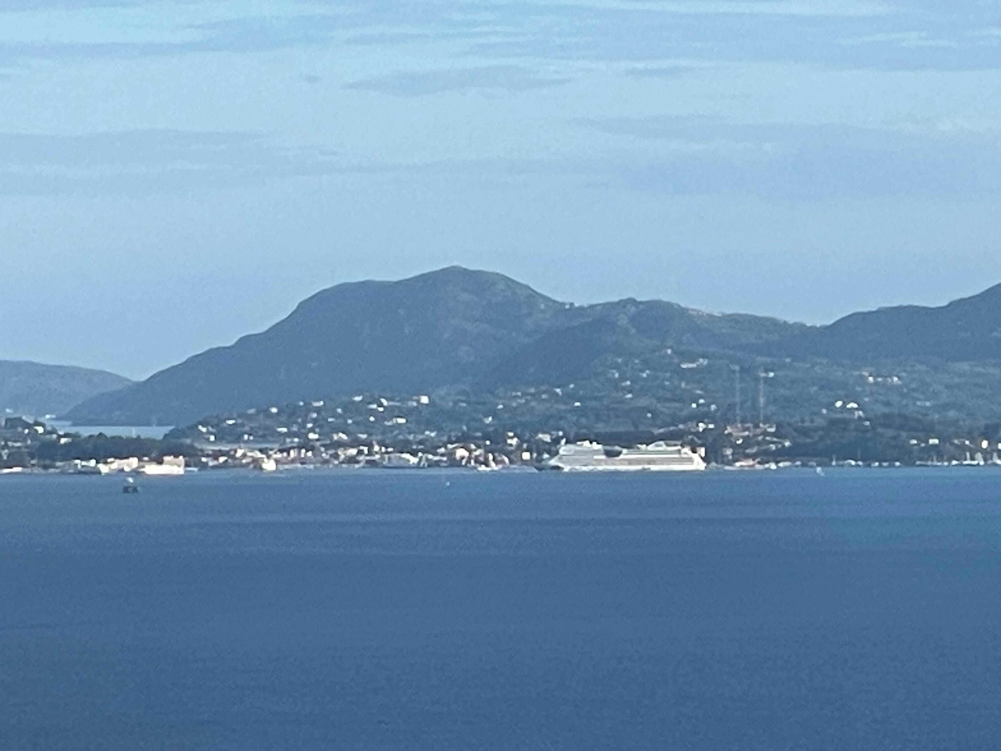 Blick nach Korfu Stadt