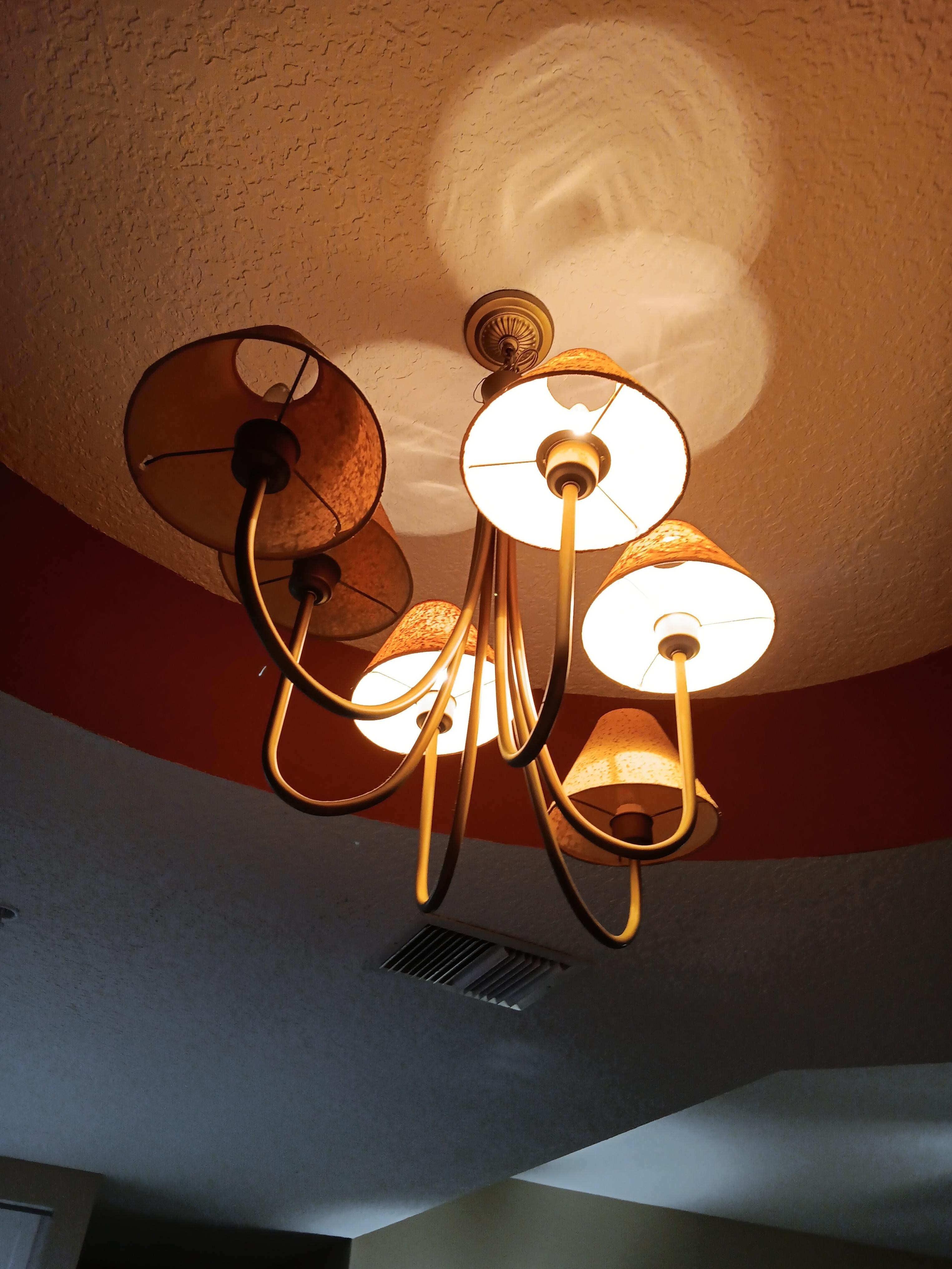 Lamps on dining table not working