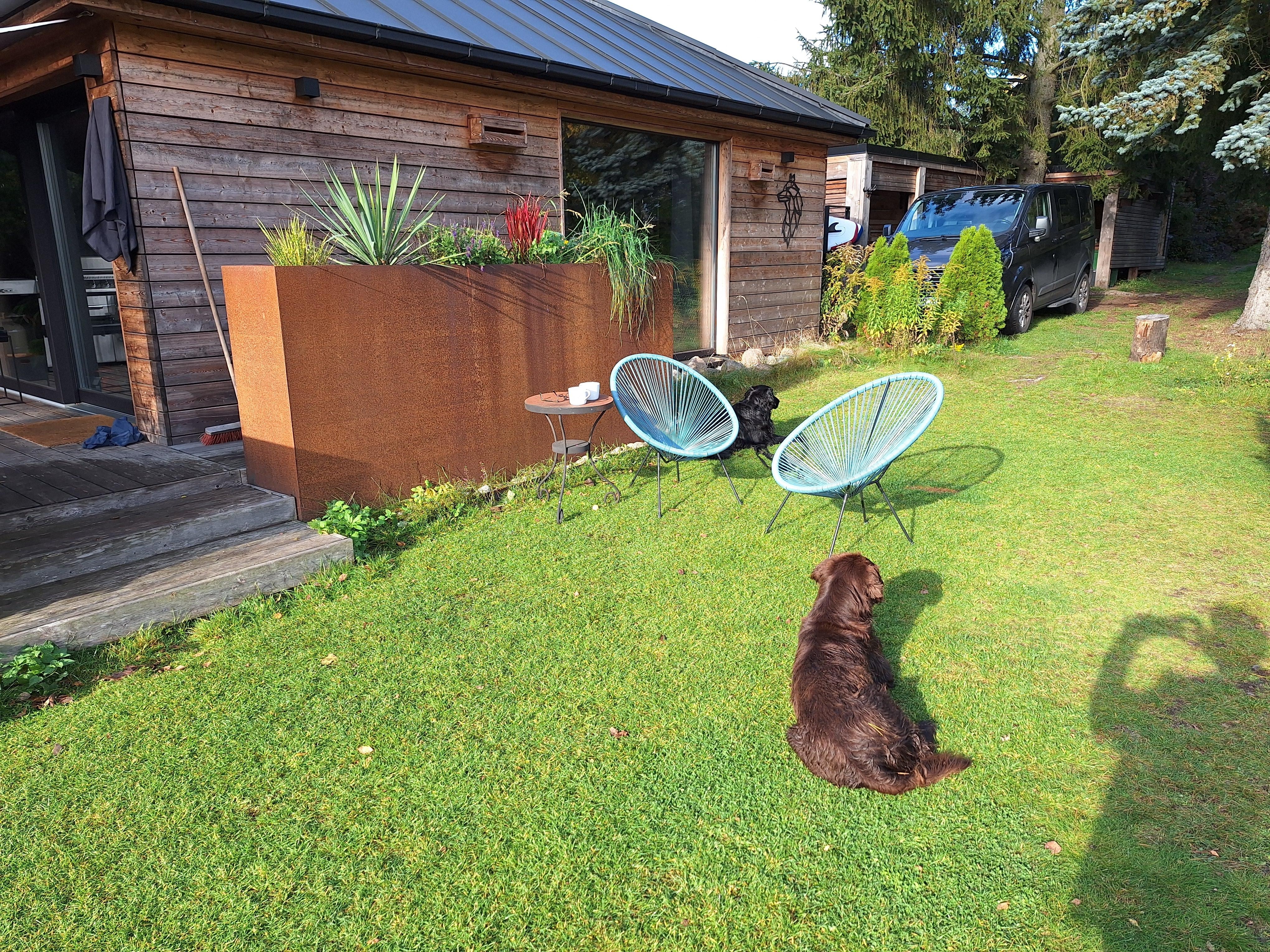 Seitlicher Blick aufs "Küchenhaus"