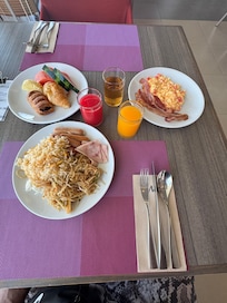 Breakfast buffet was amazing!