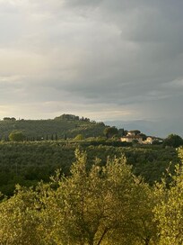Der Blick vom FuĂweg zur Unterkunft