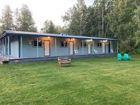 Nice, quiet, clean and close to river.