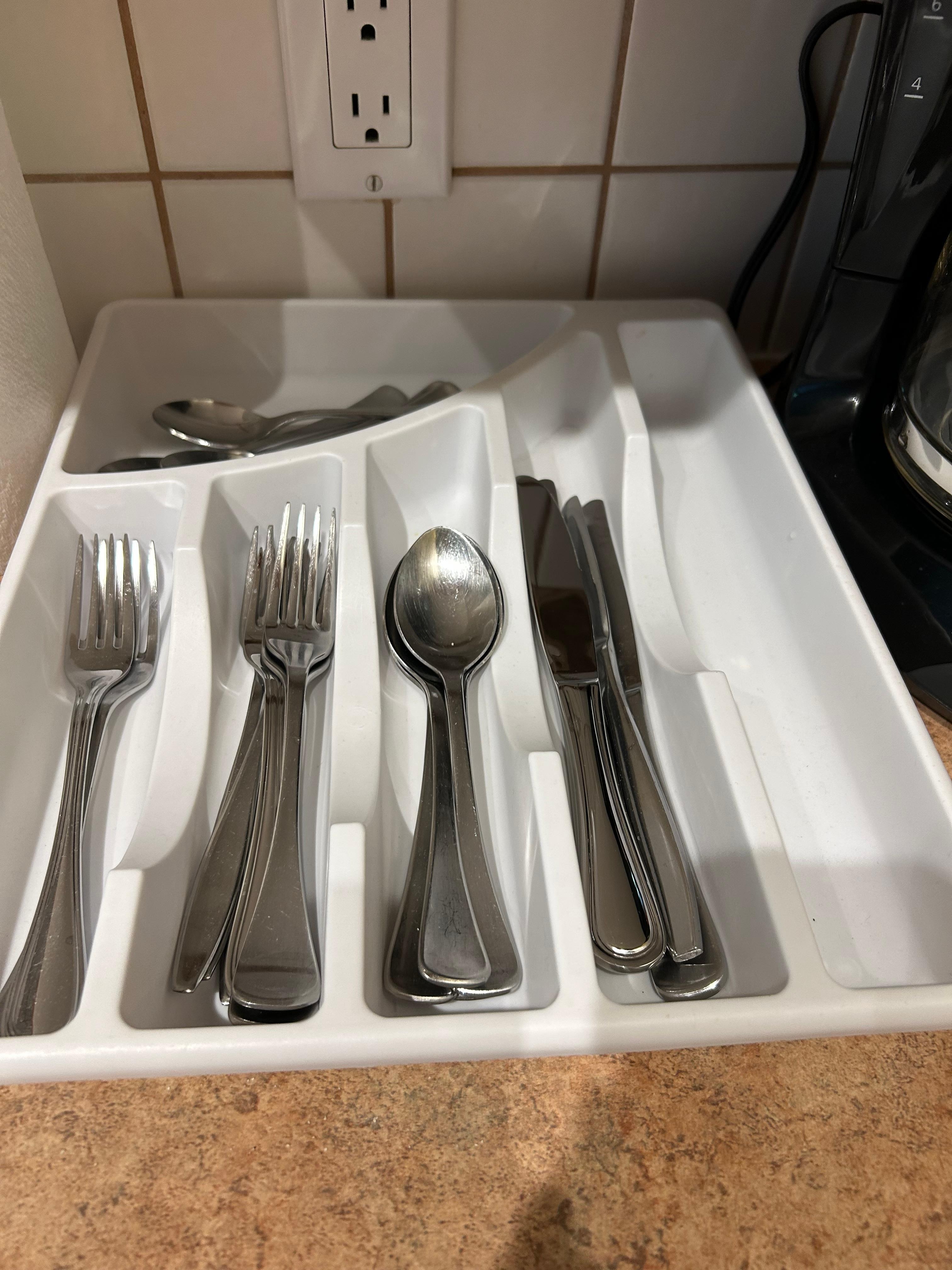I added pictures of the kitchen supplies because there were so many complaints that they weren’t good enough. But they are very good for just two people.