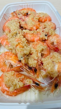 Nearby Tianhung supermarket steam shrimps