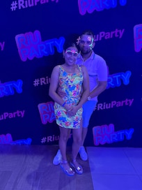 Neón party