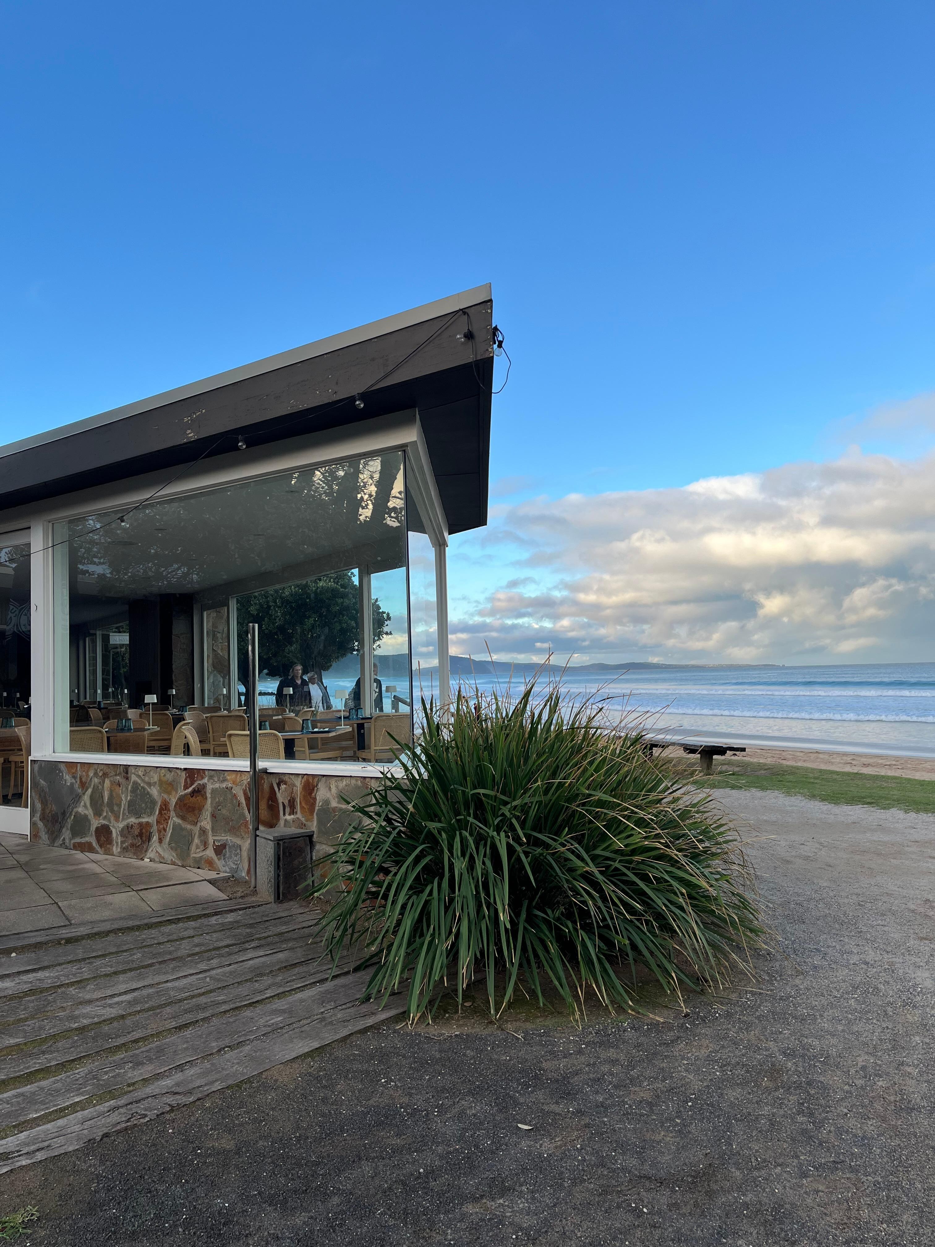 Walk along the beach 