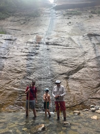 Narrows hike in Zion