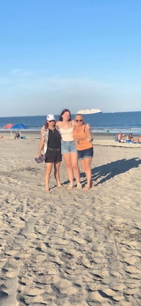 Beach just a minute from hotel