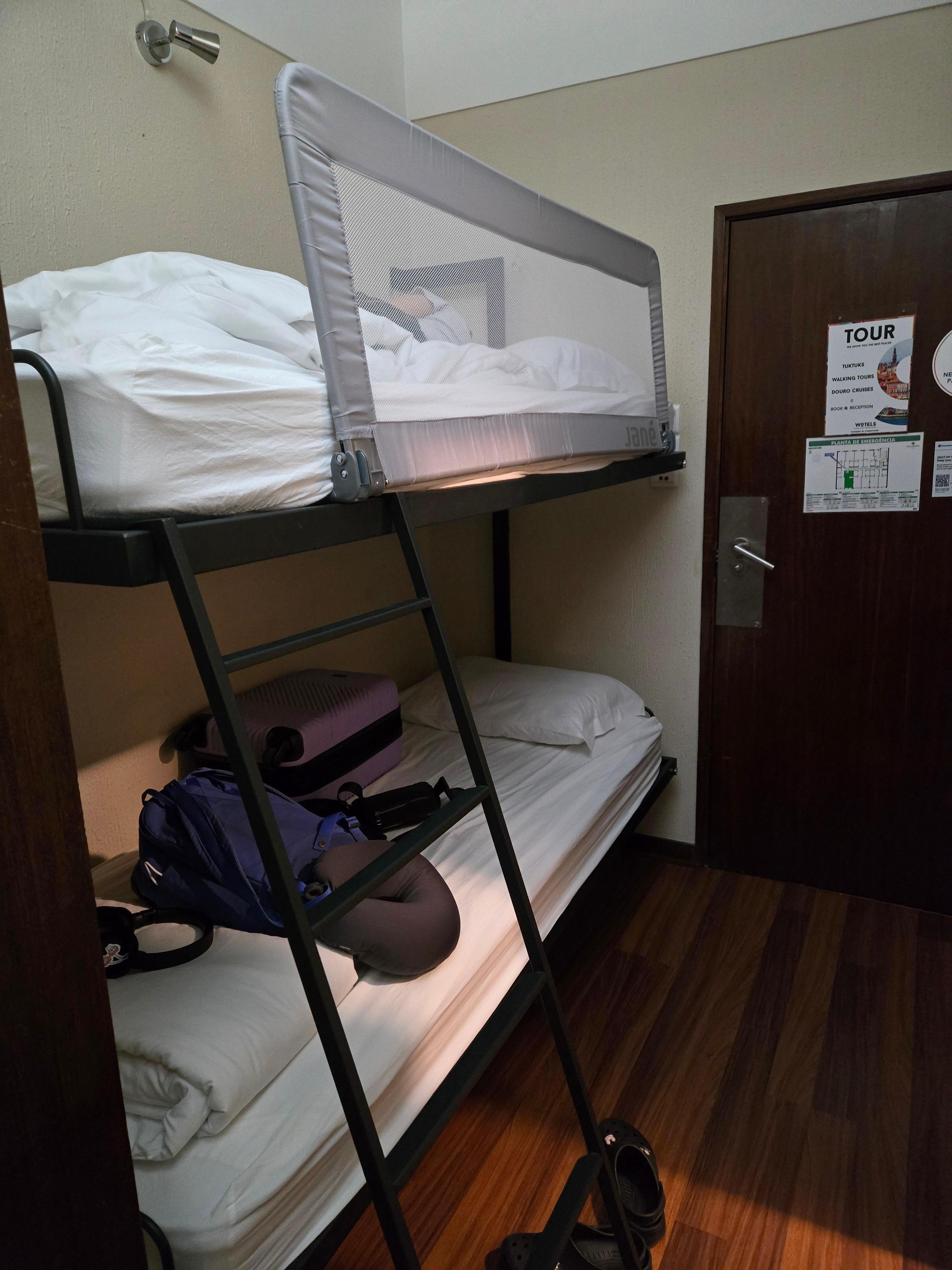 We had our granddaughter with us that used the bunkbed.