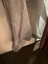 Front window curtain