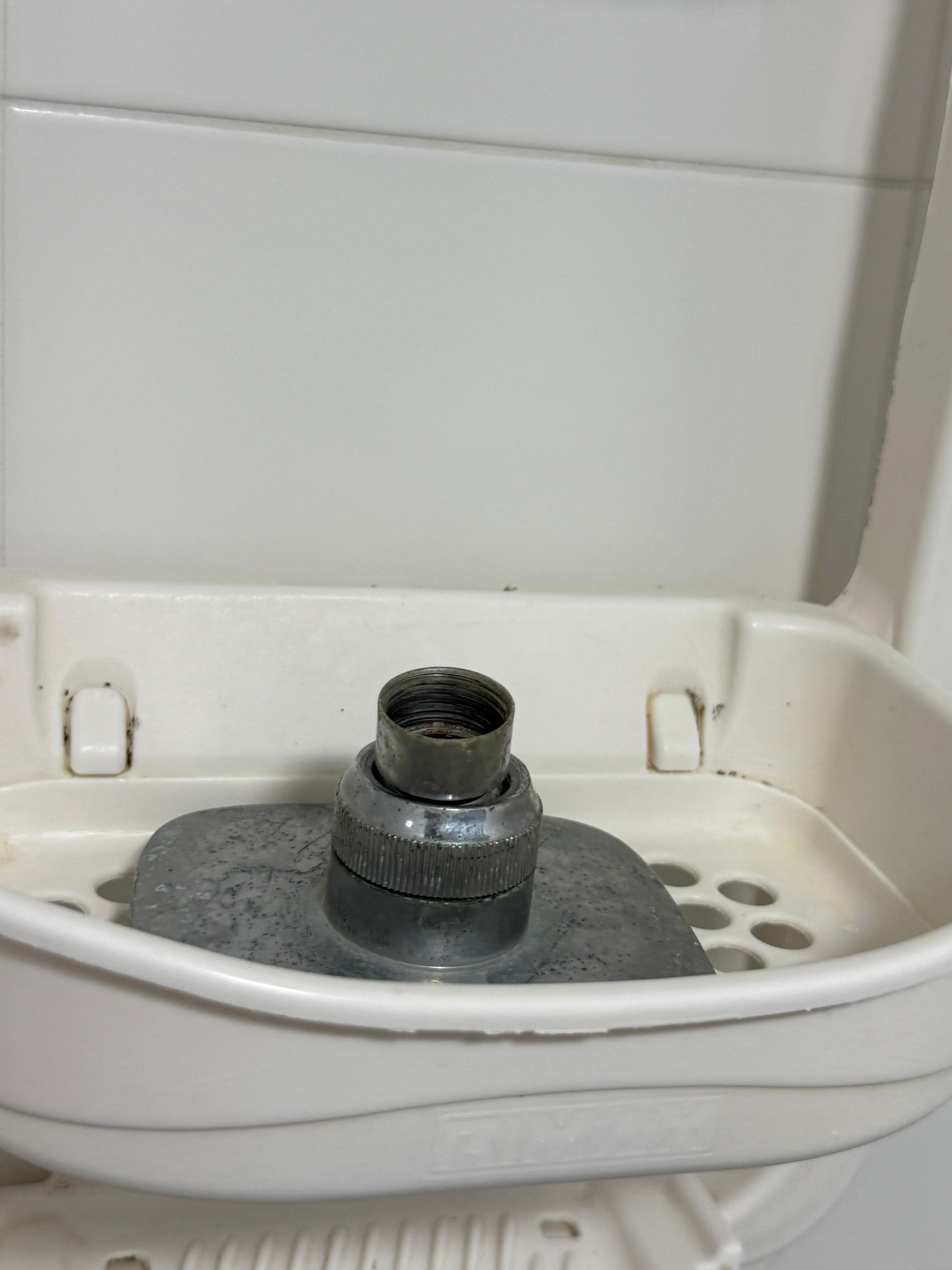 Varios cuartos sin regadera.